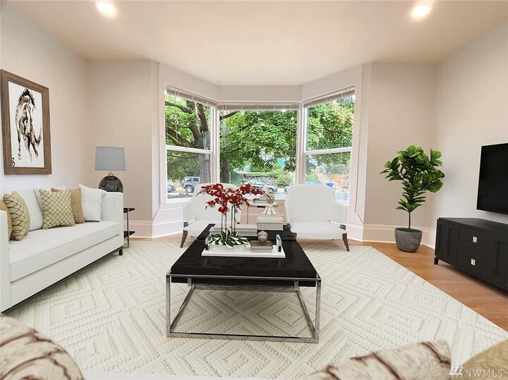 Property Photo:  1430  20th Avenue  WA 98122 