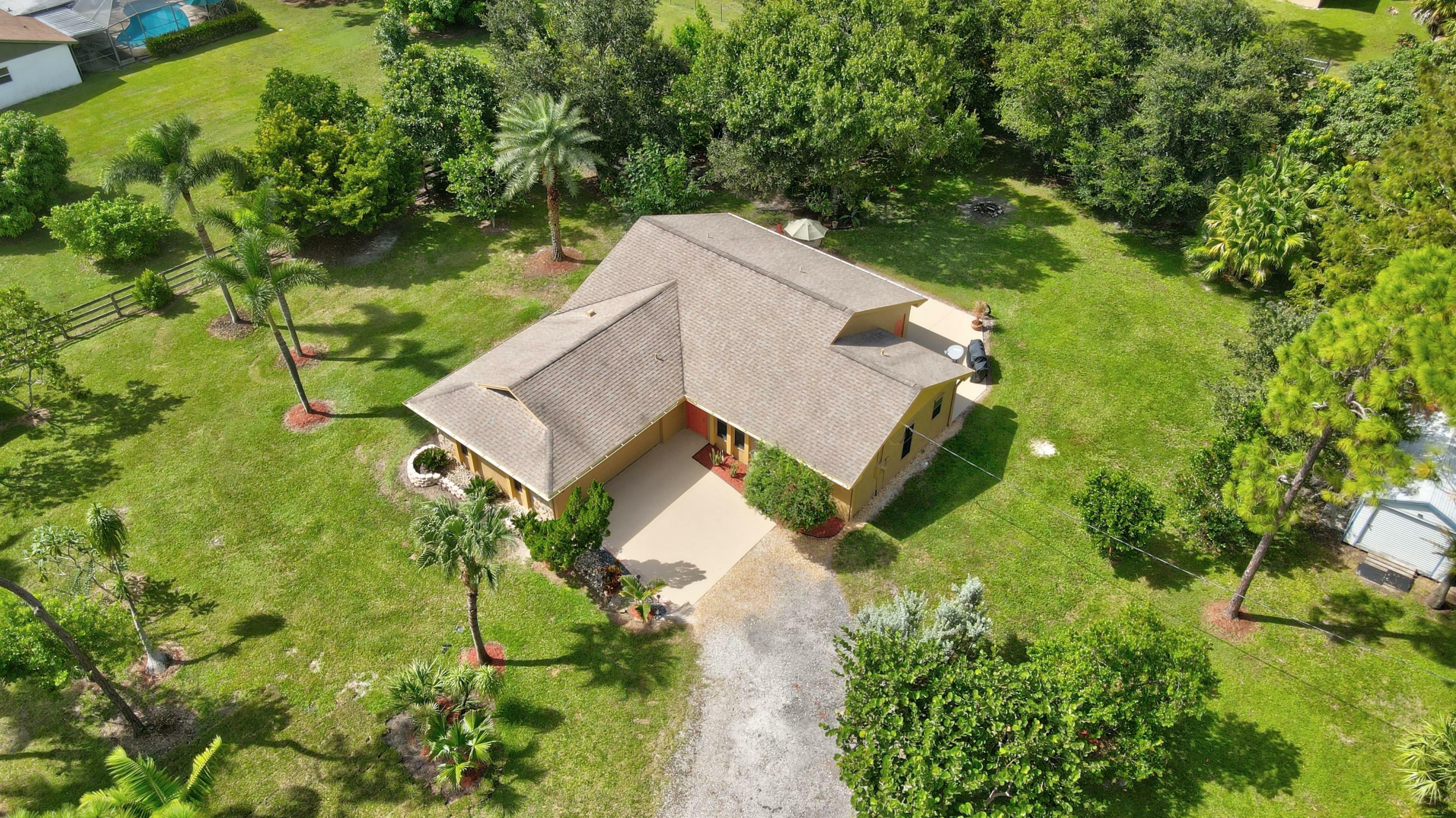 Property Photo: 13309 N 42nd Road FL 33411