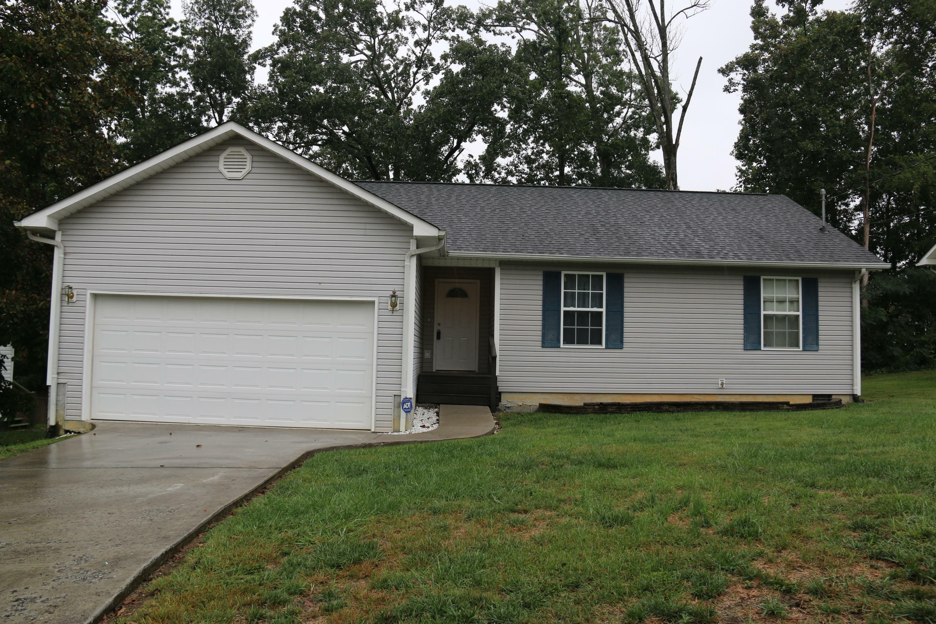 Property Photo:  806 Centeroak Drive  TN 37920 