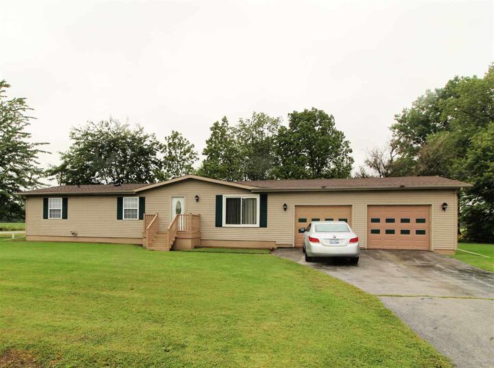 14998 Stuart Road  Chesaning MI 48616 photo