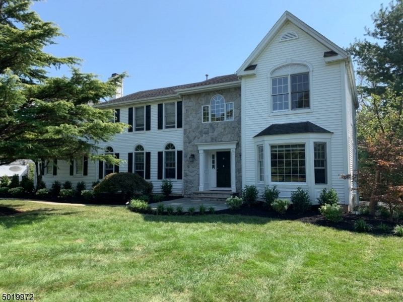 Property Photo:  15 Fieldpointe Dr  NJ 08876 