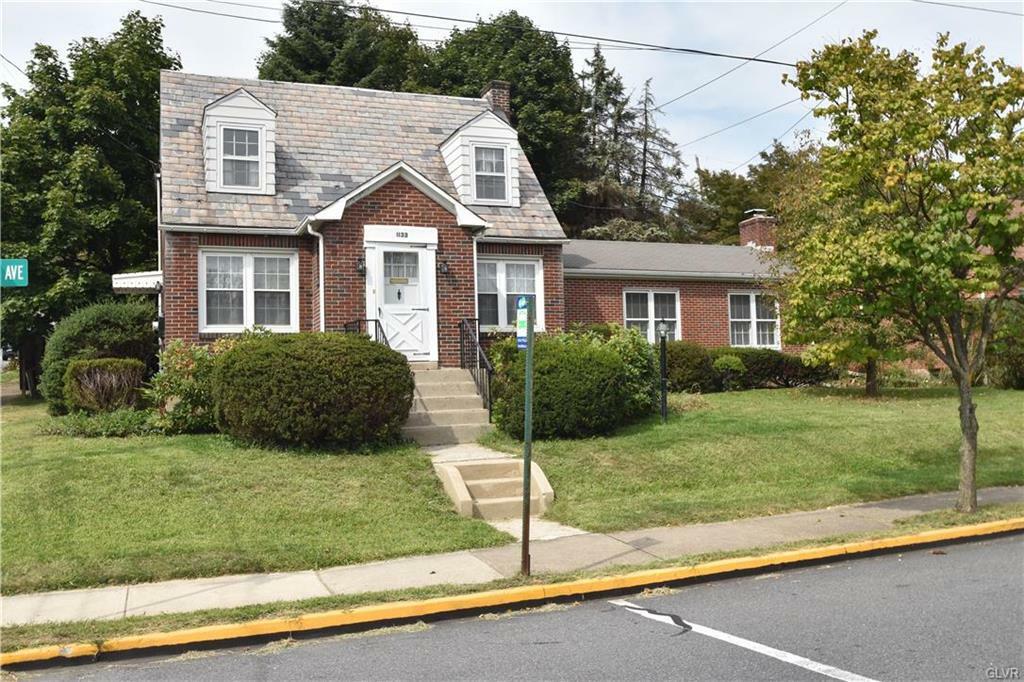 Property Photo:  1133 Delaware Avenue  PA 18015 