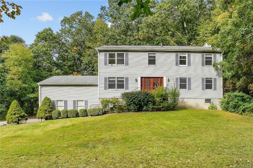 Property Photo:  75 Cornwall Hill Road  NY 12563 