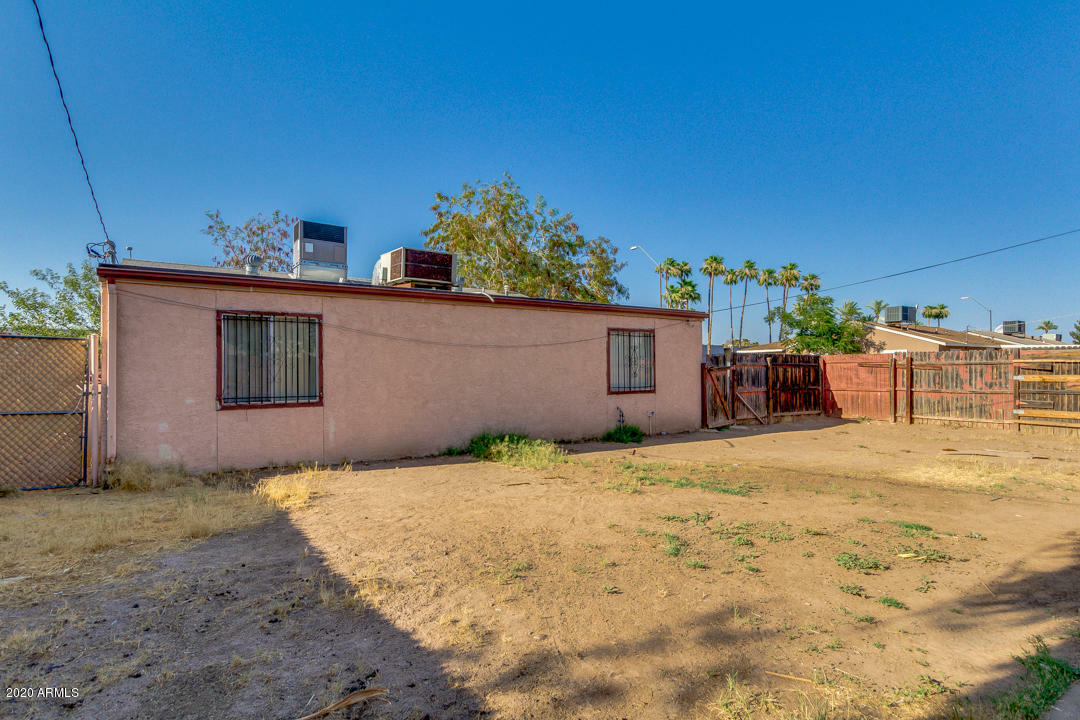 Property Photo:  1301 W Indian School Road B  AZ 85013 