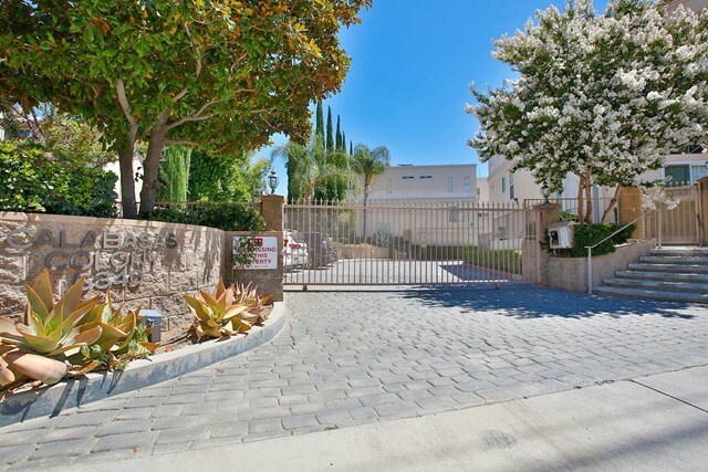 Property Photo:  5340 Las Virgenes Road 11  CA 91302 