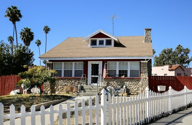 Property Photo:  845 Venice Boulevard  CA 90291 