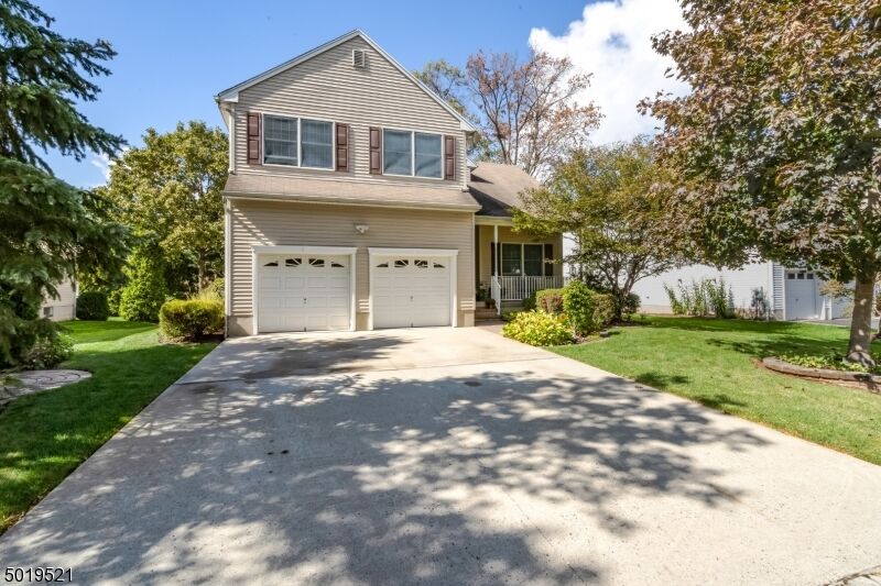 Property Photo: 5 Clark Ct NJ 08807