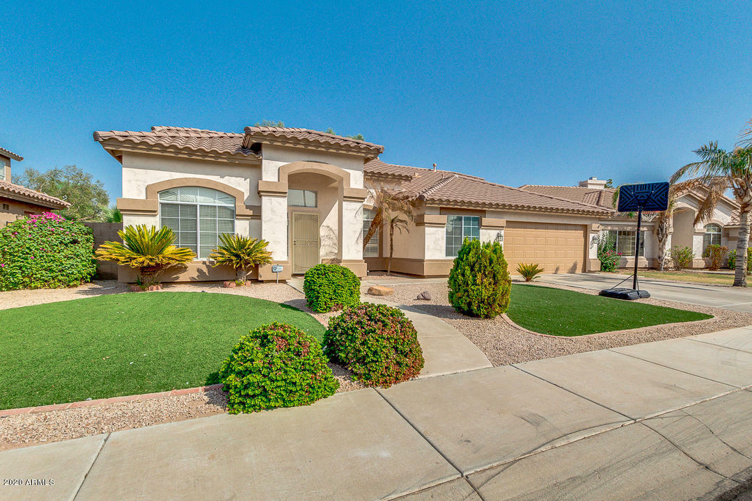 Property Photo:  1141 N Quail Lane  AZ 85233 