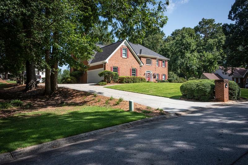 Property Photo: 5235 Silver Creek Drive SW GA 30047
