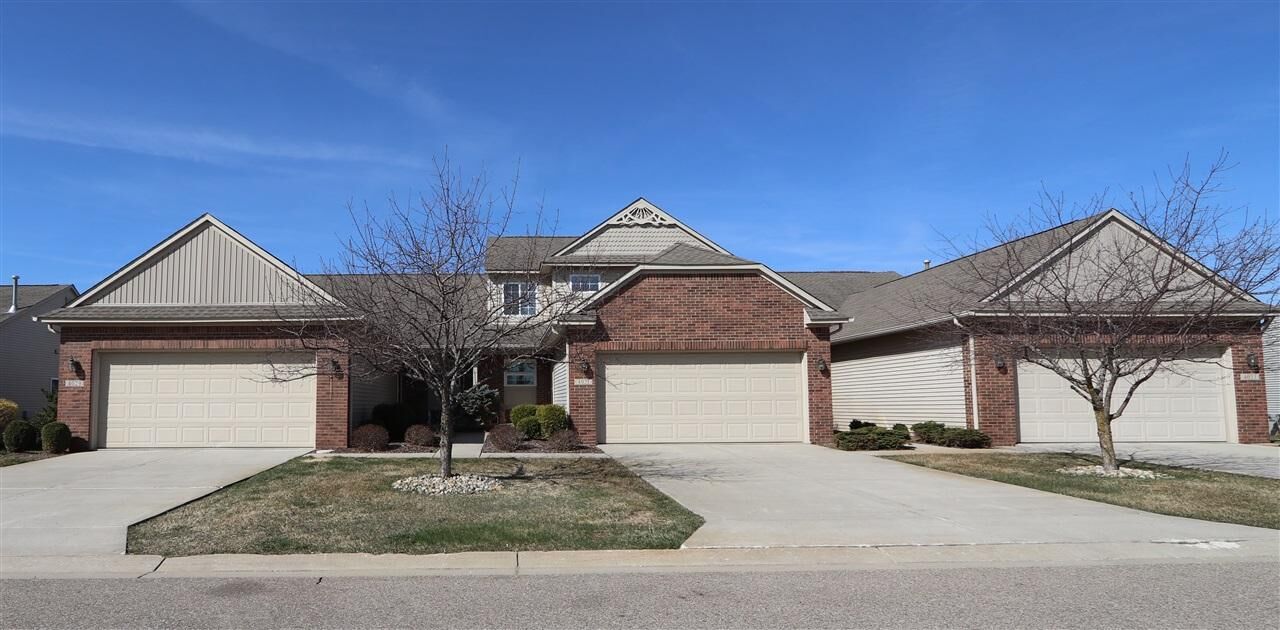 Property Photo:  4031 Horizon Drive  MI 48423- 