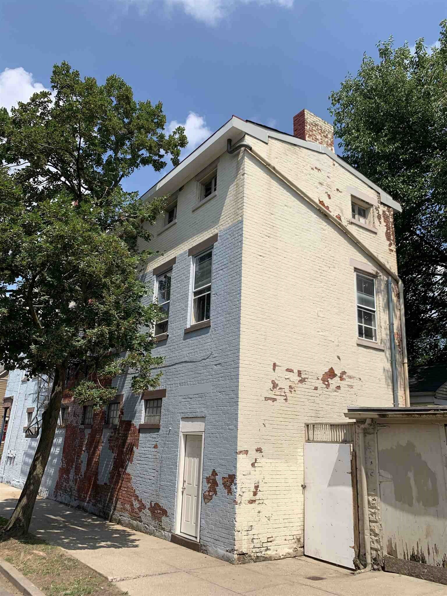 Property Photo:  301 Byrd Street  KY 41011 