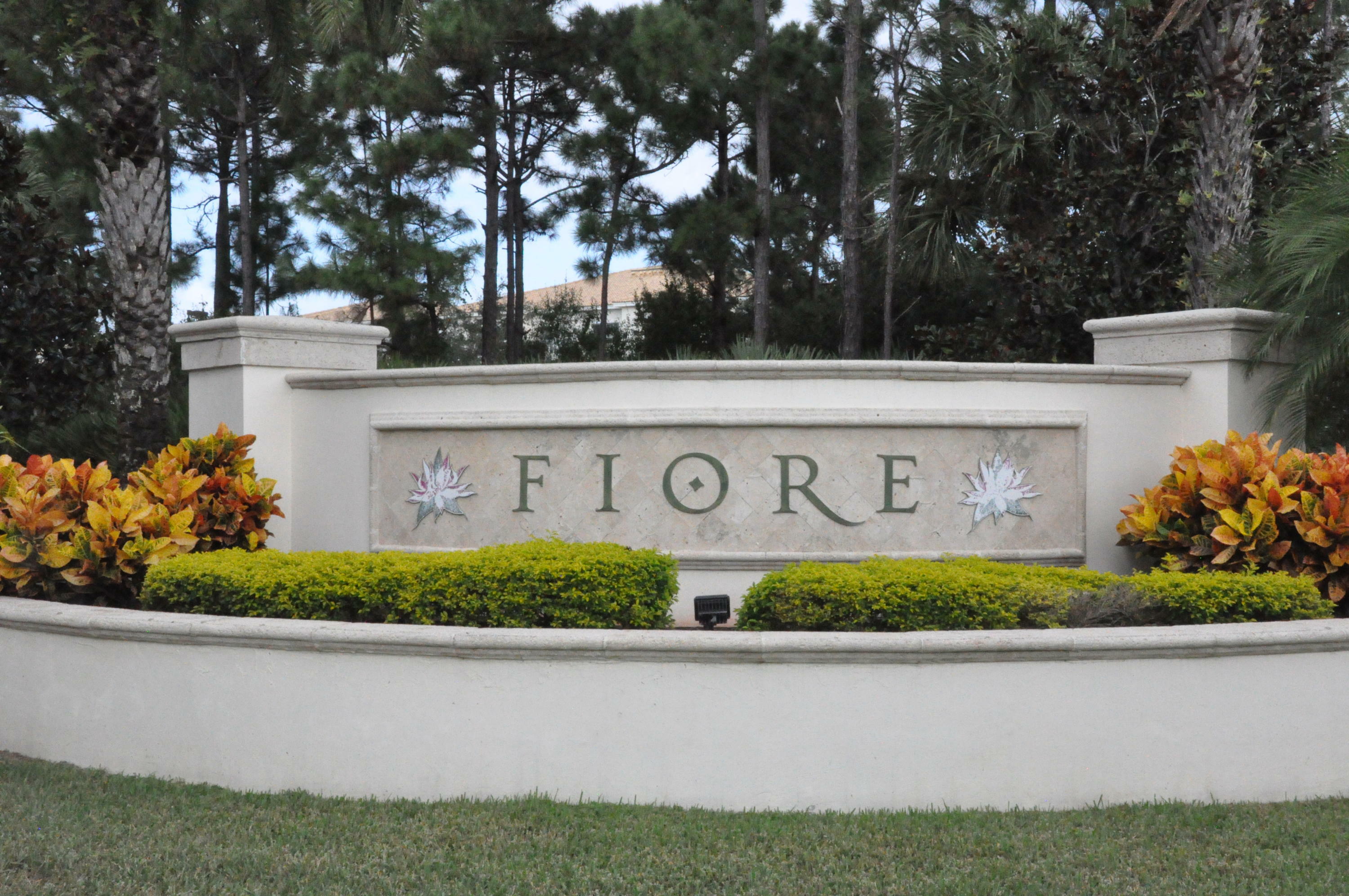 Property Photo:  1204 Myrtlewood Circle E  FL 33418 