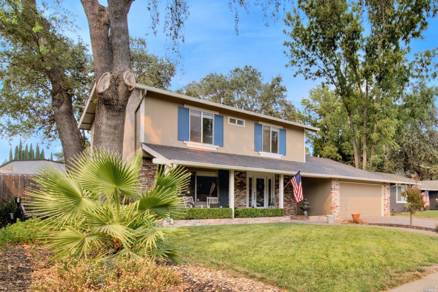 Property Photo: 125 Mojave Court CA 95688