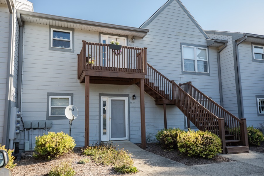 Property Photo: 9628 S Bay Pointe Court A-8 IN 47401