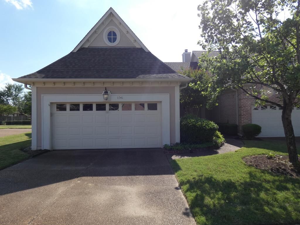 Property Photo:  1741 Constable Ct  TN 38017 