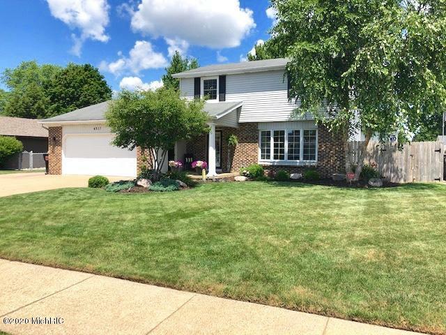 Property Photo: 4517 Redwing Court SW MI 49418