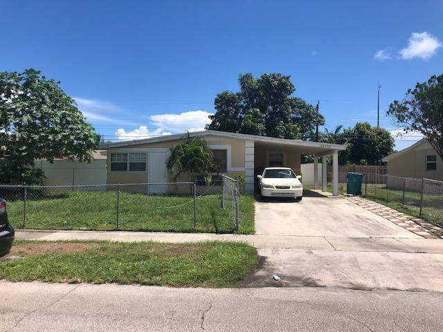 2870 NE 4th Street  Boynton Beach FL 33435 photo