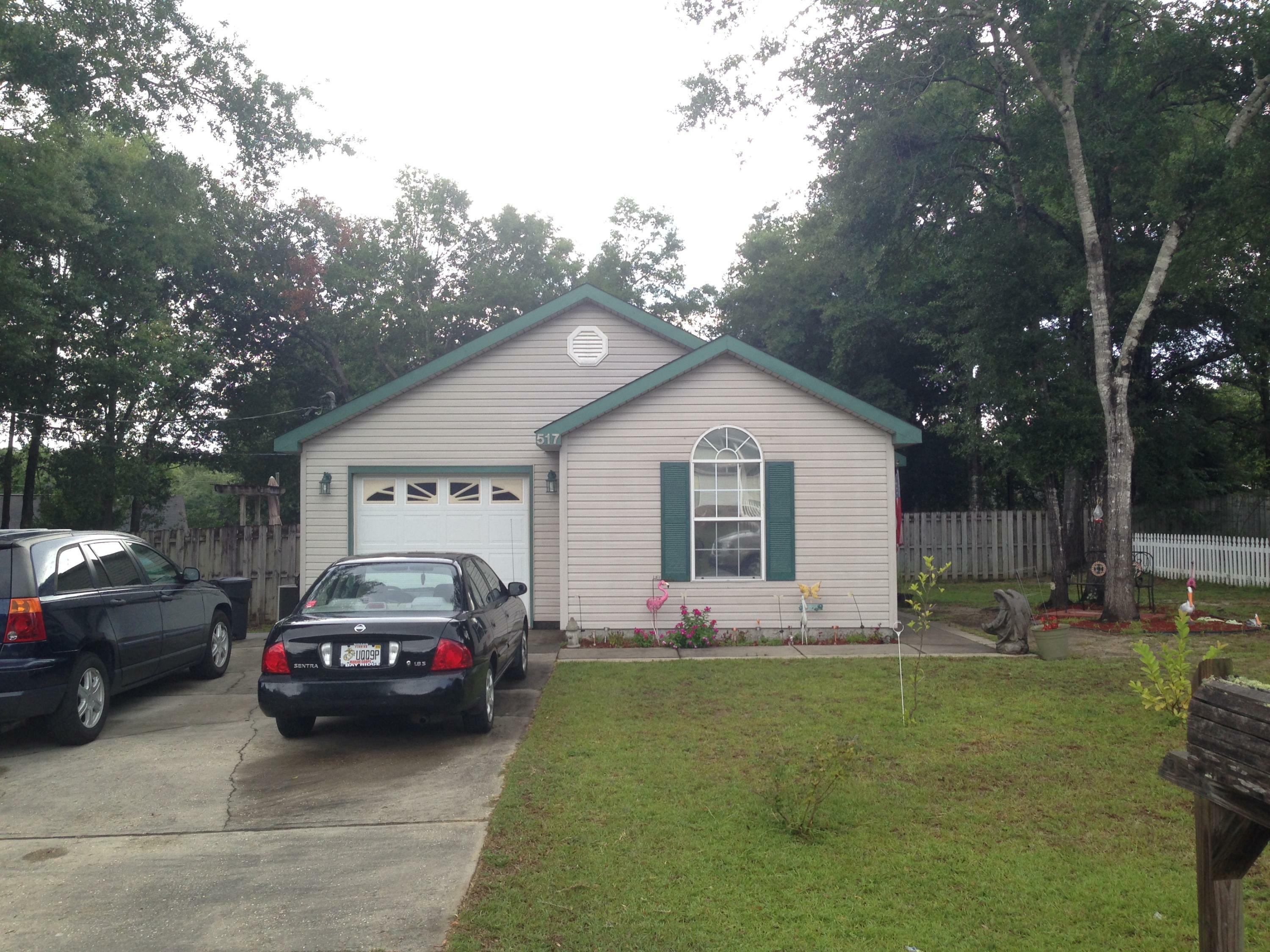 Property Photo:  517 Hyde Park Drive  FL 32539 