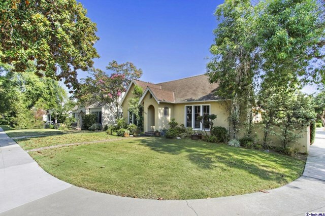 Property Photo:  1882 Rose Villa Street  CA 91107 