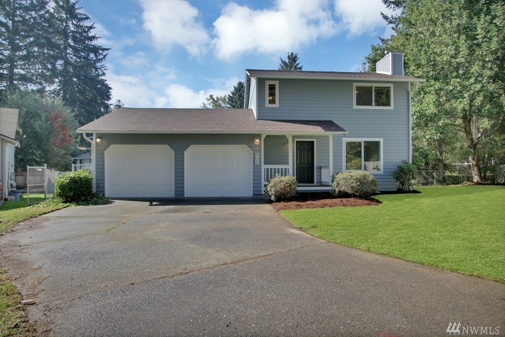 Property Photo: 8102 Tanwax Dr SE WA 98513