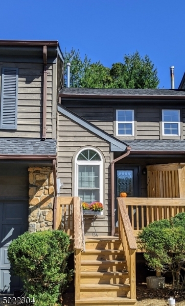 Property Photo:  2 Brookline Ct  NJ 08540 