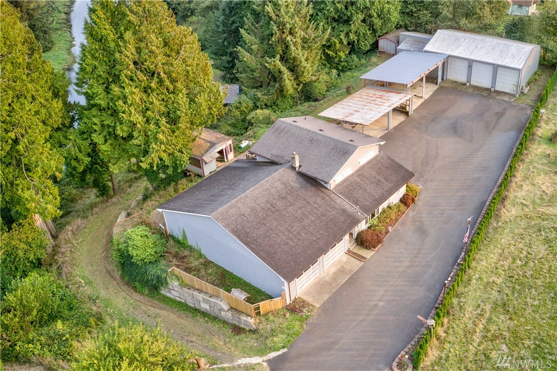 Property Photo: 13 Raistakka Rd WA 98643