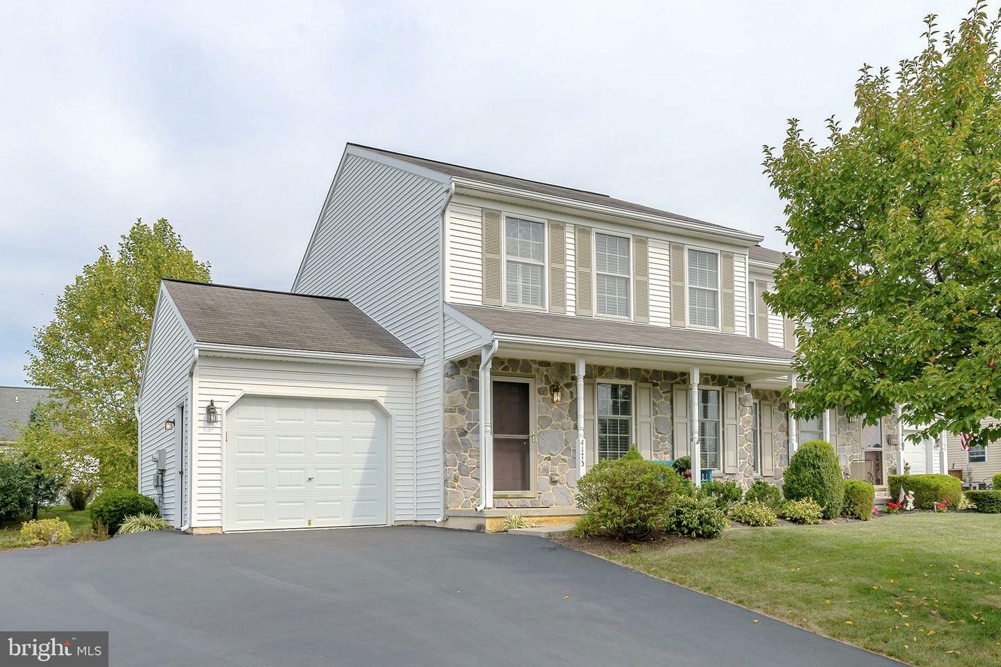 Property Photo:  4175 Green Park Drive  PA 17552 