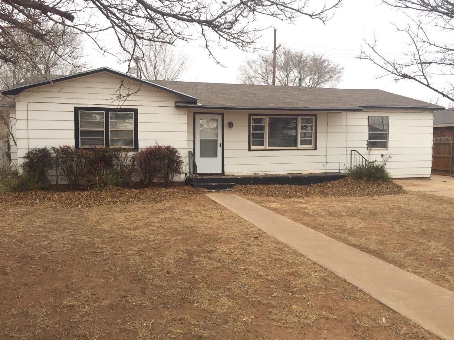 Property Photo:  4406 Kemper Street  TX 79416 