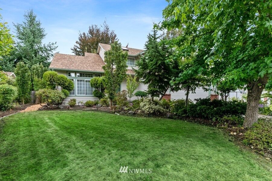 Property Photo: 3617 173 Place SW WA 98037