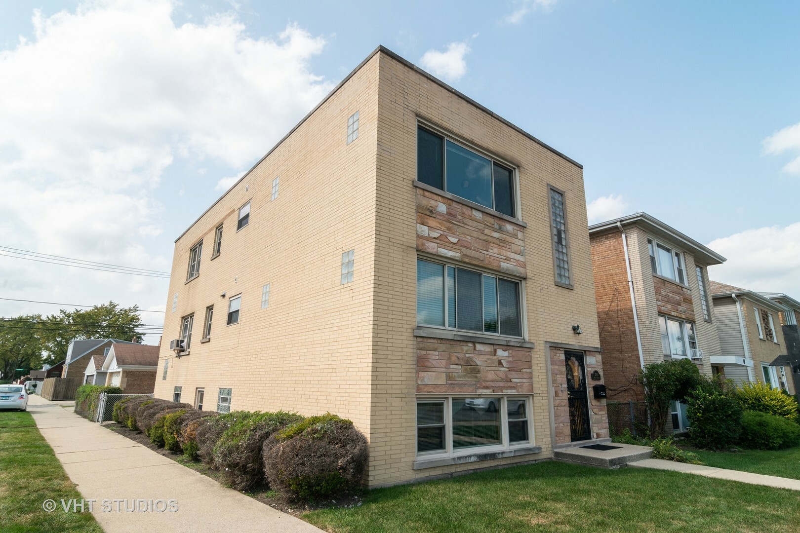 Property Photo: 3700 N Harlem Avenue IL 60634