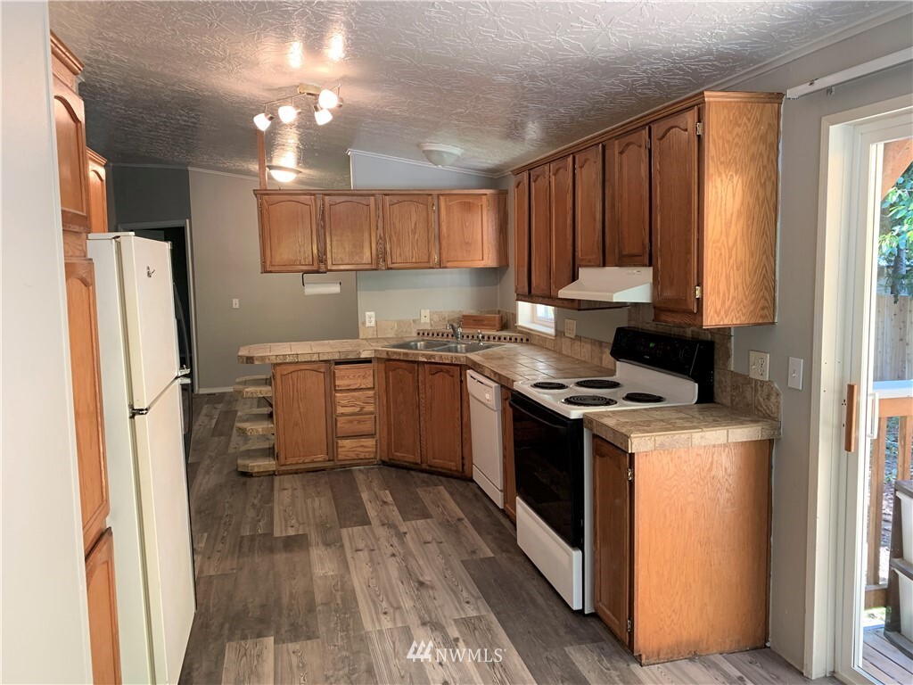 Property Photo: 46275 Baker Loop Road WA 98237