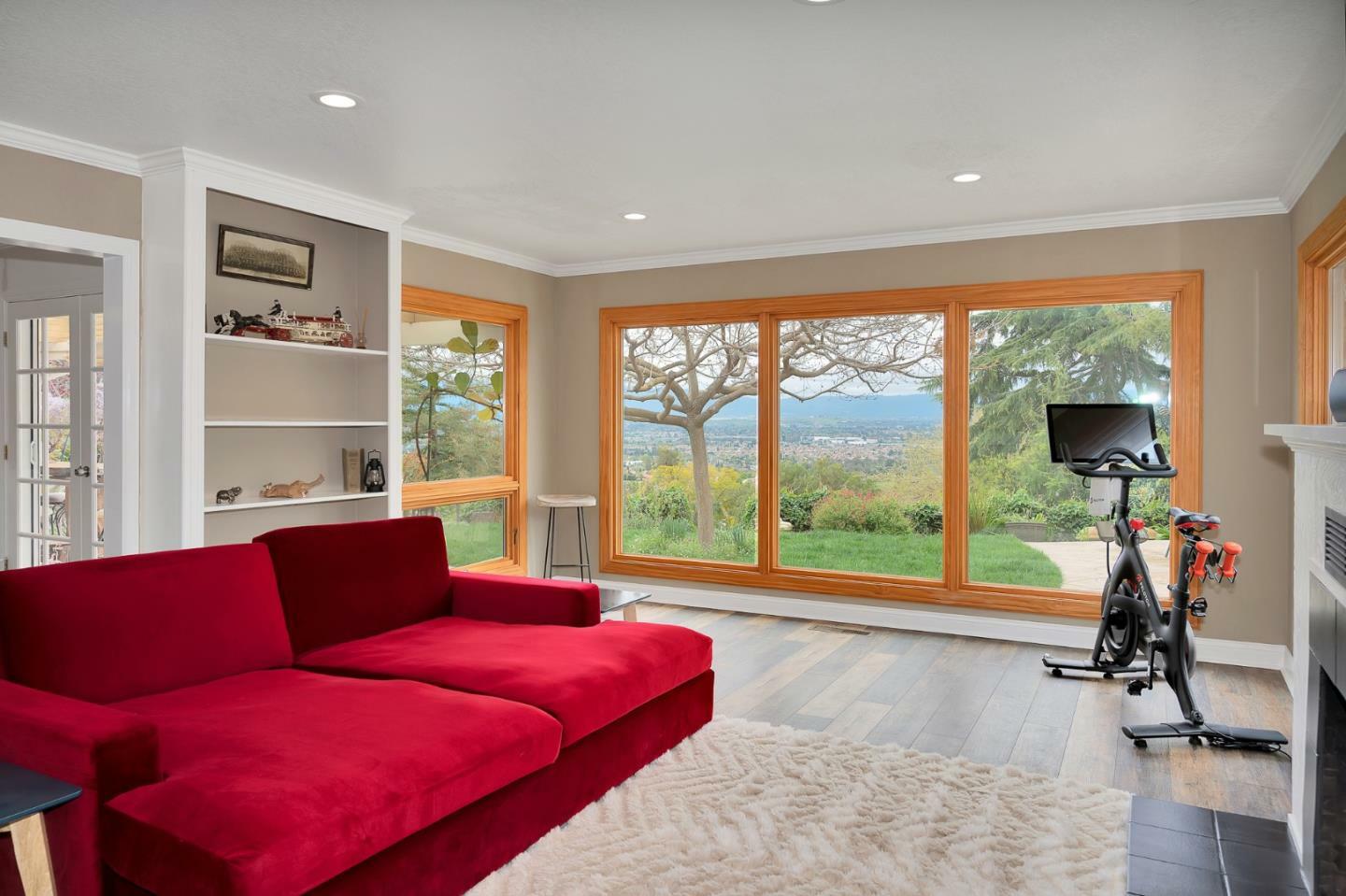 Property Photo: 3810 Pleasant Vista Drive CA 95148