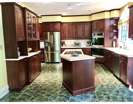 Property Photo: 355 Maple St MA 01583