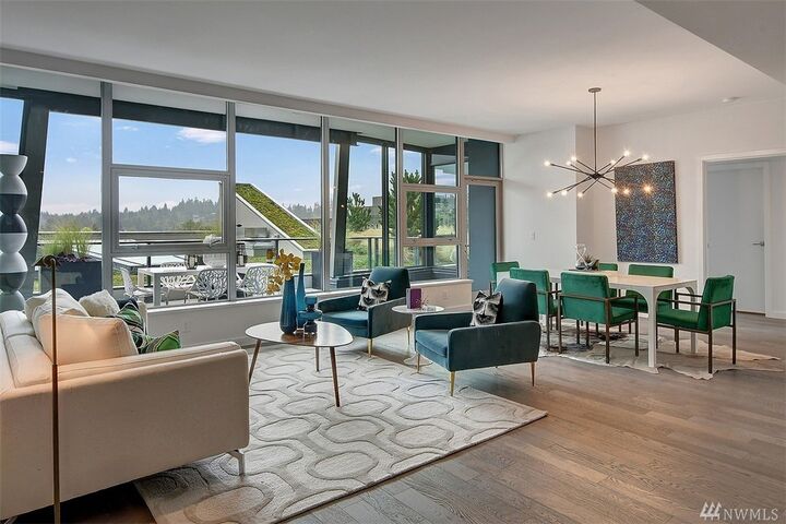 188 Bellevue Wy NE 505  Bellevue WA 98004 photo