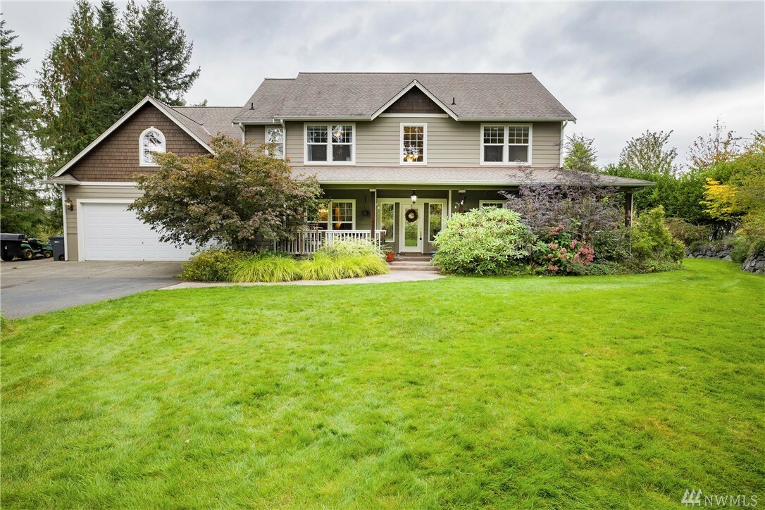 Property Photo:  4858 Alpenglow Dr NW  WA 98312 