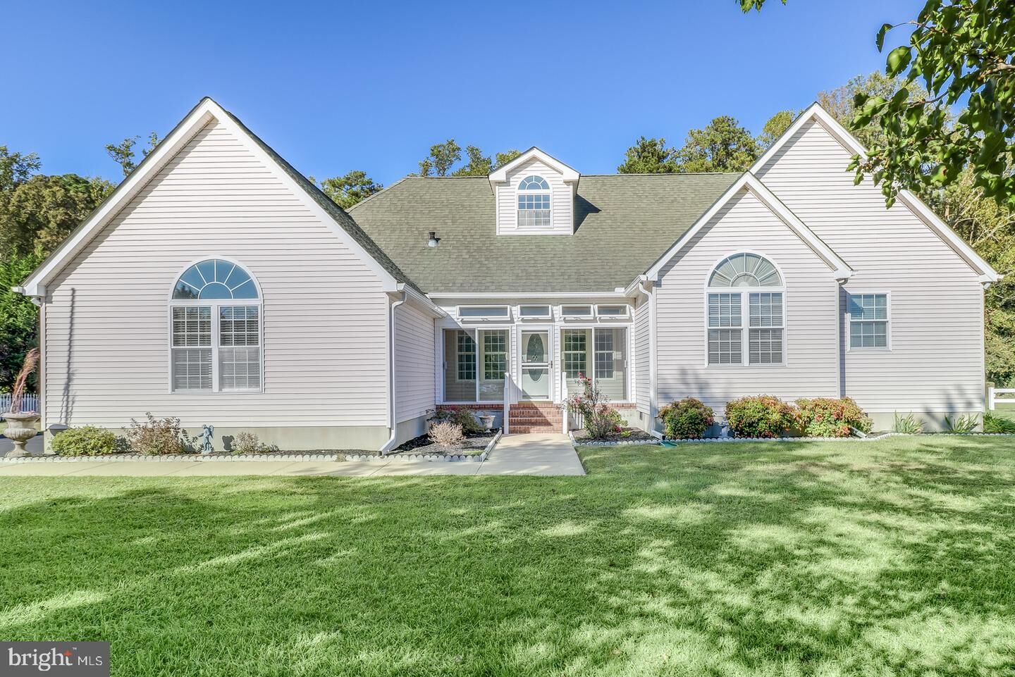 Property Photo: 449 Woodside Road DE 19966