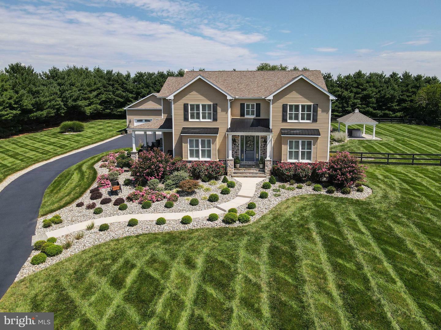 Property Photo:  465 Pond Neck Road  MD 21919 