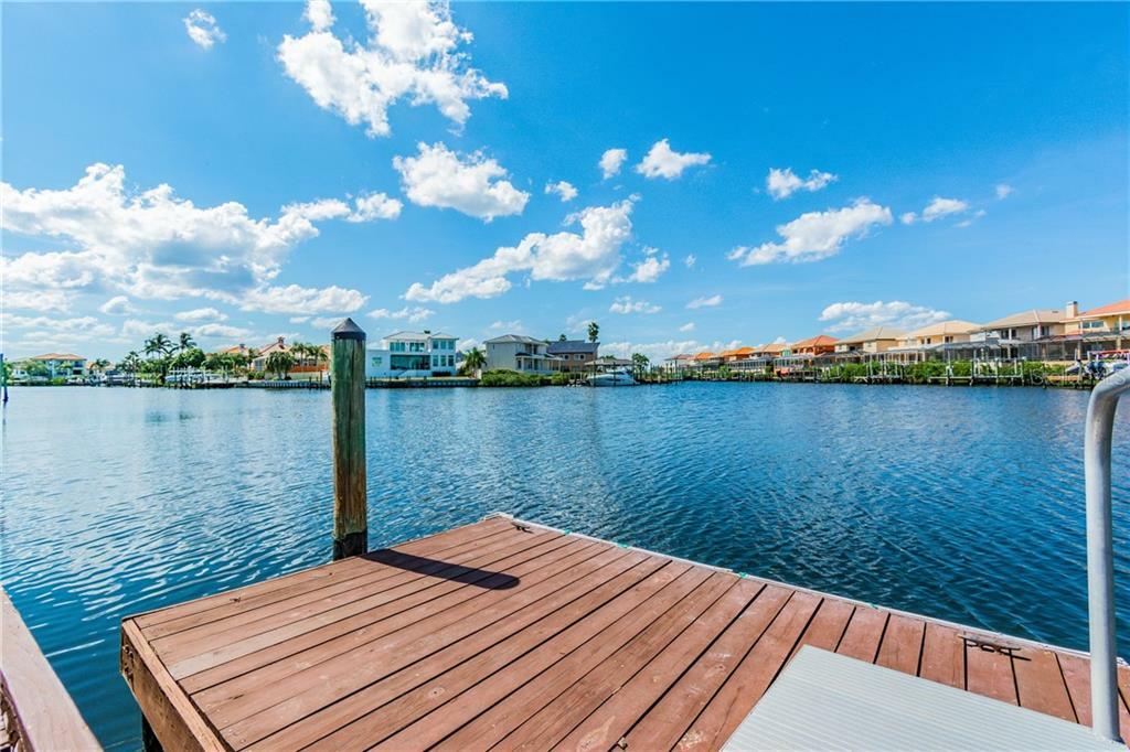 Property Photo:  921 Symphony Isles Boulevard  FL 33572 