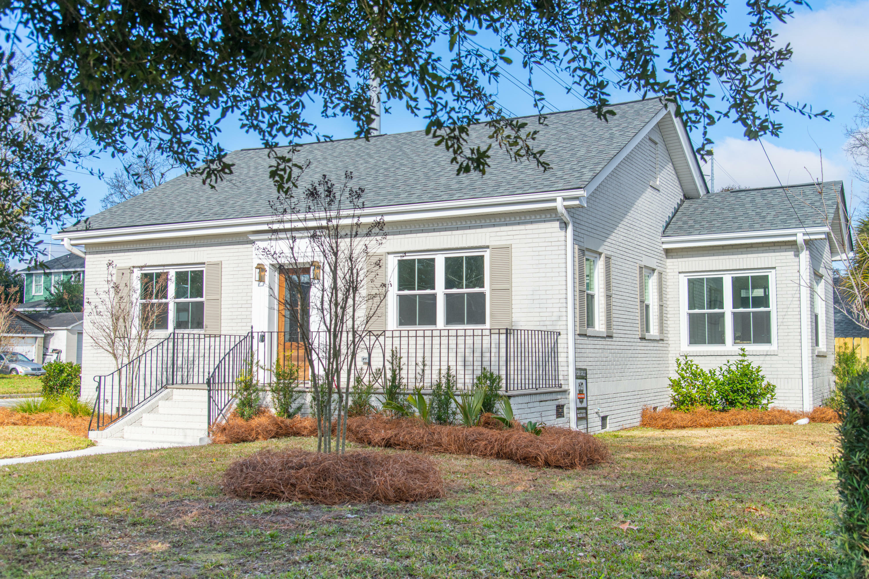 Property Photo: 52 Saint Margaret Street SC 29403