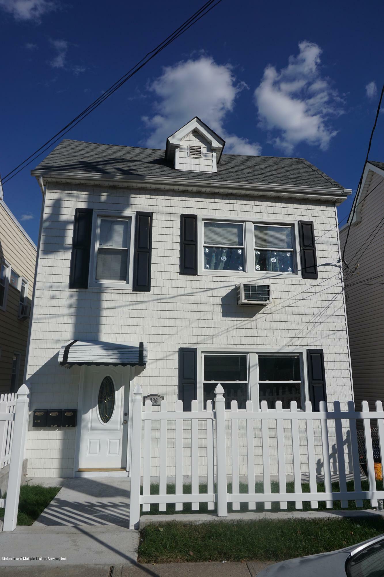 Property Photo:  936 Richmond Road  NY 10304 