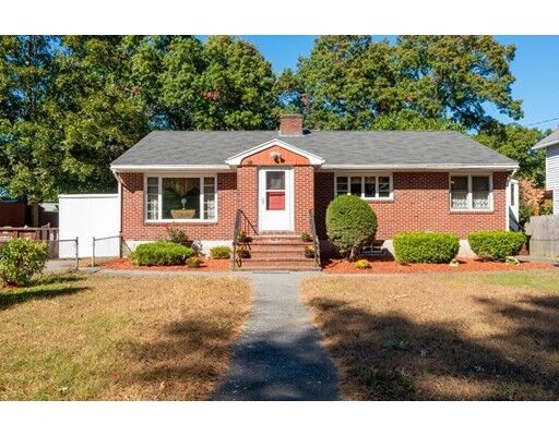 Property Photo: 39 Wilson Road MA 01876