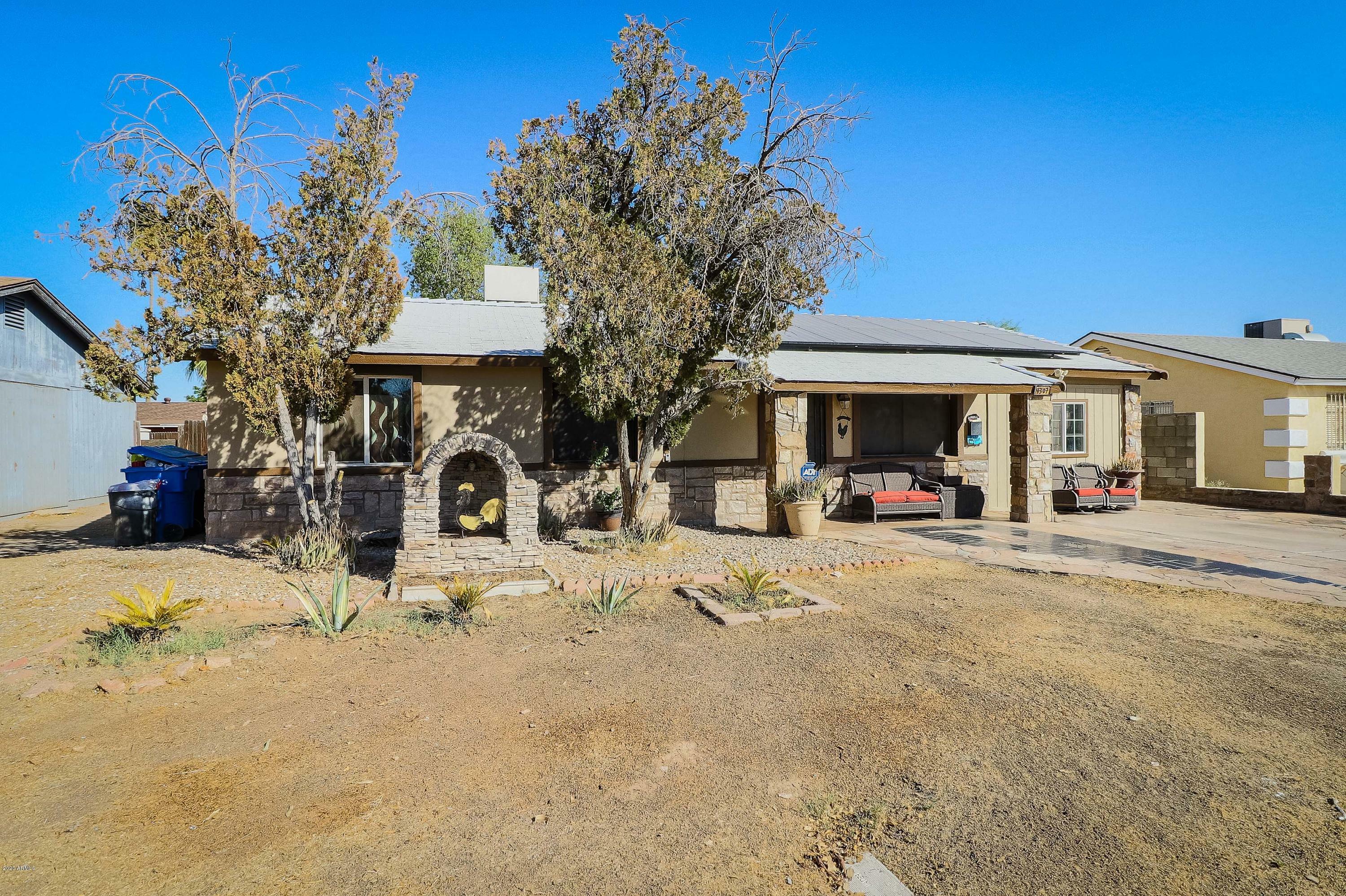 Property Photo:  4307 N 74th Avenue  AZ 85033 