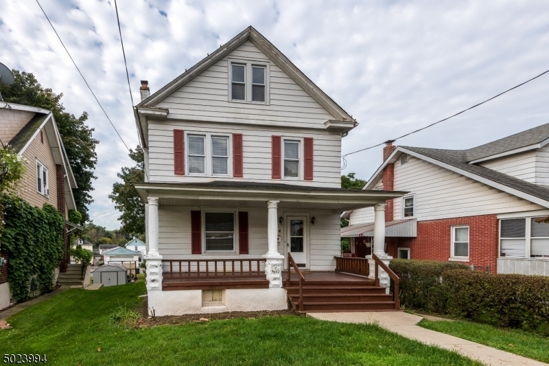 Property Photo:  524 New Brunswick Ave  NJ 08865 