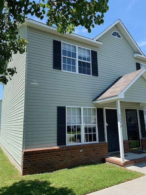 Property Photo: 949 W Pueblo Drive NC 28546