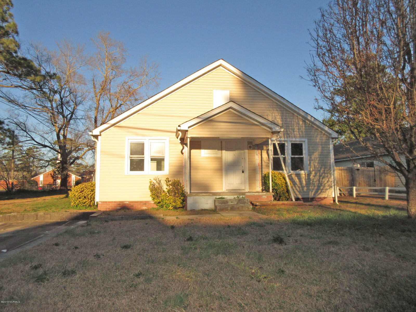 Property Photo:  120 Cox Avenue  NC 28540 