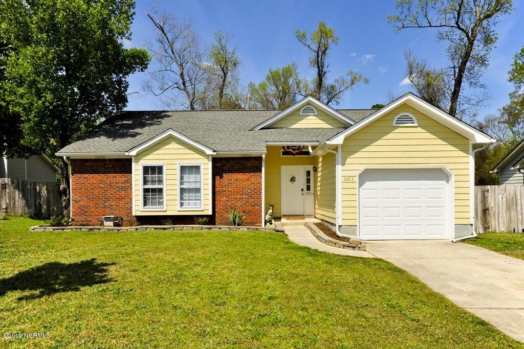 Property Photo:  2672 Idlebrook Circle  NC 28544 