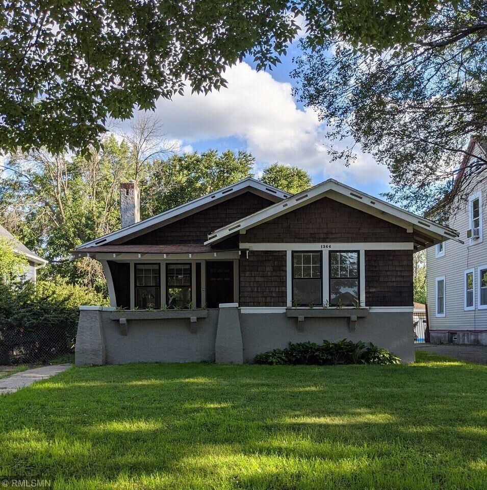 Property Photo:  1364 Hewitt Avenue  MN 55104 
