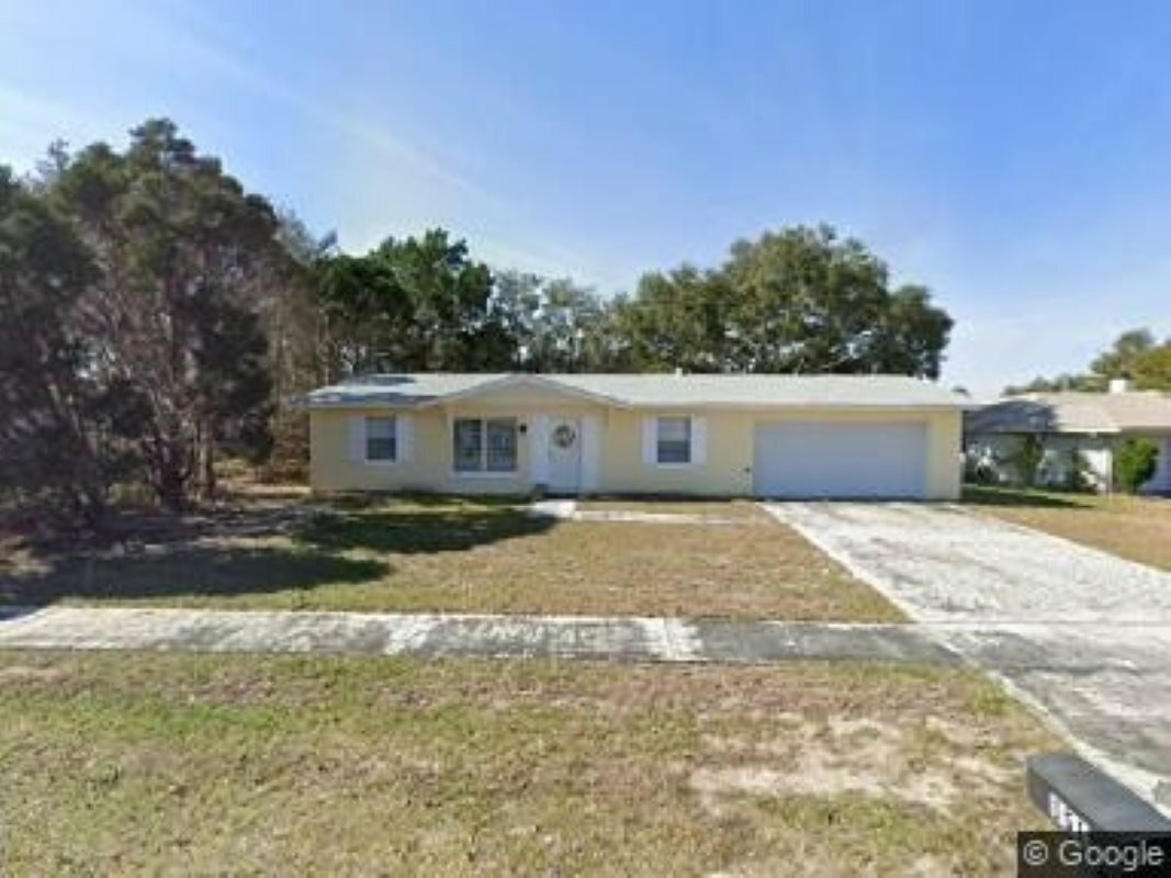 Property Photo:  151 Laguna Court  FL 32086 