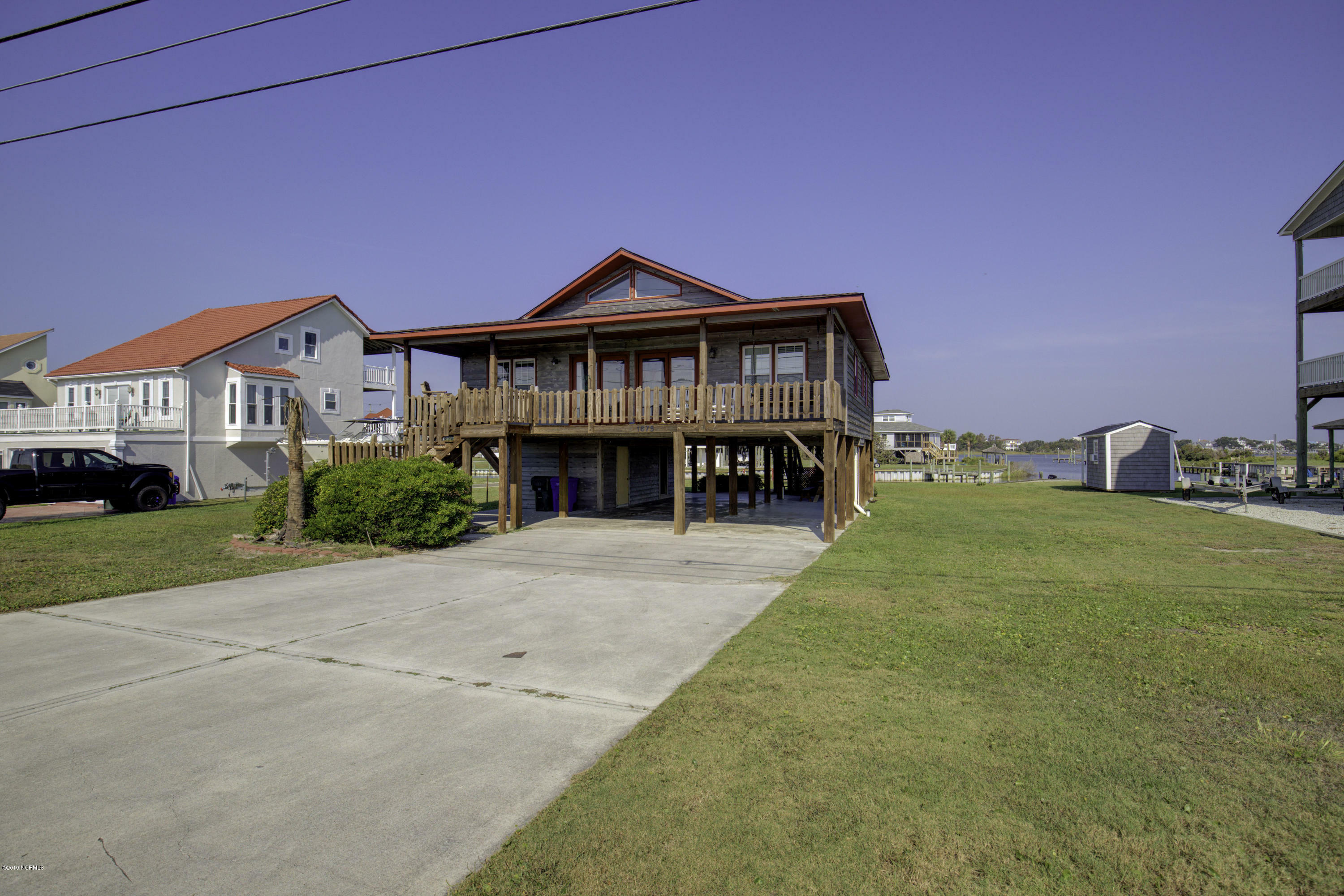 Property Photo:  1675 New River Inlet Road  NC 28460 