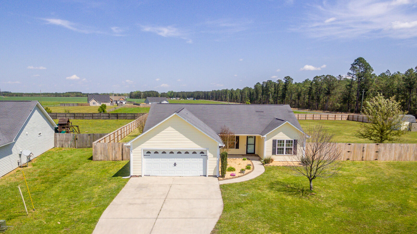 Property Photo:  223 Cherry Blossom Drive  NC 28574 